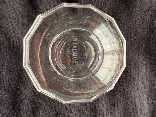 Juego de 26 piezas de cristalería Lalique France - Diseño Art Déco "Lille"