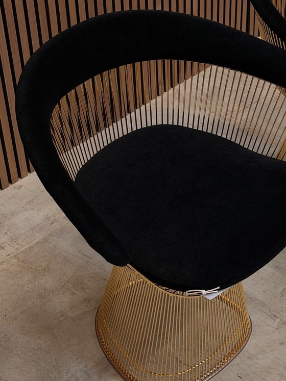 Image 1 of Sedia Knoll Warren Platner - Nero cashmere con dettagli dorati