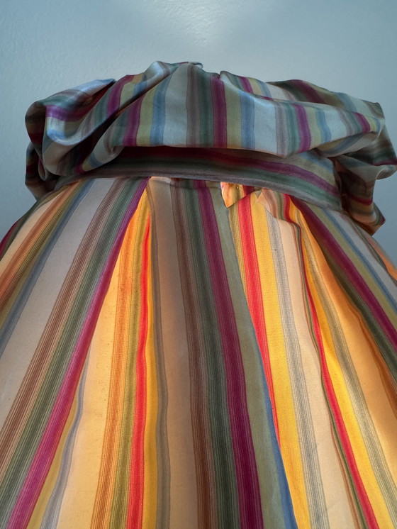 Image 1 of Große Lampe aus Porzellan und Seidentaft