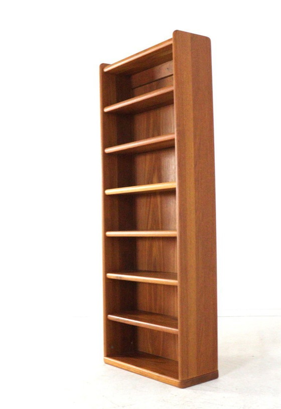 Image 1 of Petit meuble vintage danois en teck