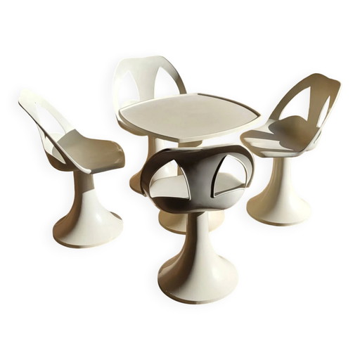 4 stoelen en 1 Space Age tafel uit de jaren 60.