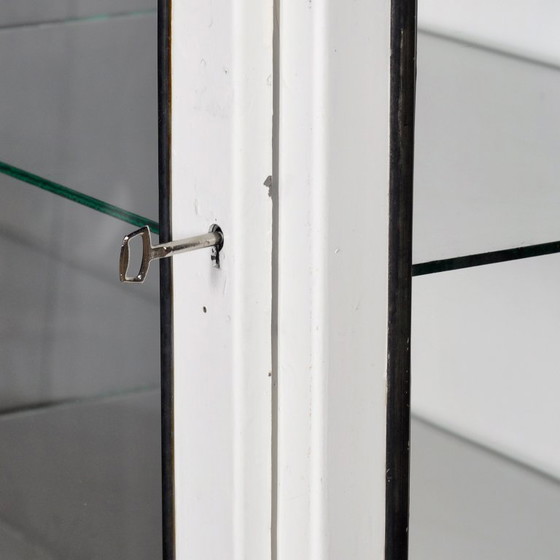 Image 1 of Vintage medische kast van ijzer en glas, jaren 70