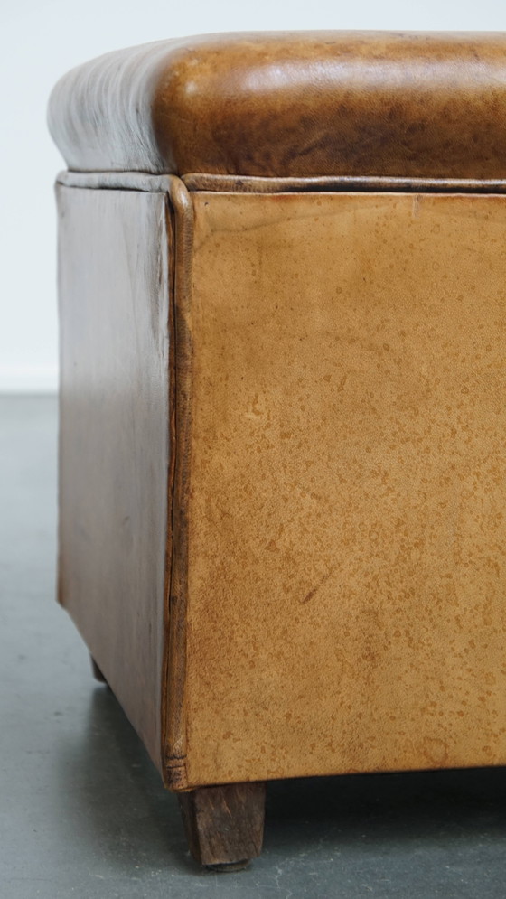 Image 1 of Cuir de mouton vintage Design Hocker by Bart van Bekhoven