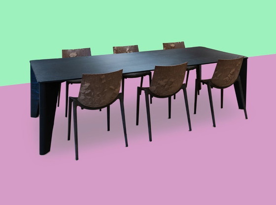 Image 1 of Mesa de piel de elefante de dirk van der Kooij