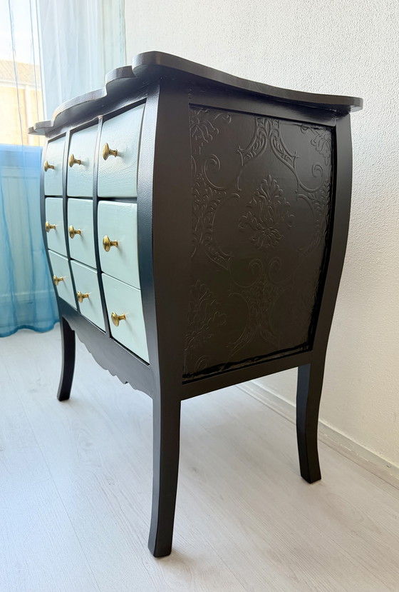 Image 1 of Cassettiera ridisegnata