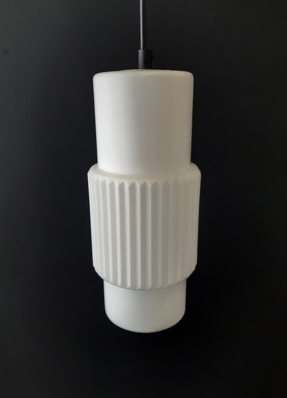 Image 1 of Vintage melkglas hanglampje, mcm lamp, minimalistisch hallampje