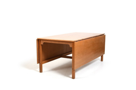 Image 1 of Zeldzame Børge Mogensen bibliotheektafel 6281 in eikenhout