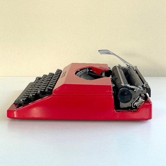 Image 1 of Machine à écrire vintage Sperry Remington Idol rouge années 1980, style rétro