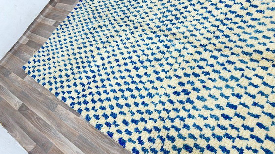 White and Blue Berber Rug, Handmade Wool, 200/260 – Rugs & carpets (photo 2 of 8)