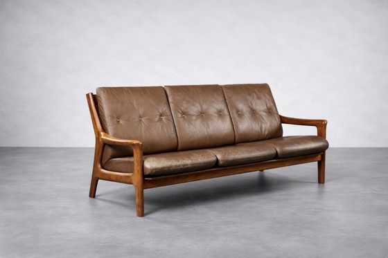 Image 1 of Vintage Mid-Century Danish Modern 3-Seater Brown Leather Sofa by Georg Thams from A/S Vejen Polstermøbelfabrik, 1960s