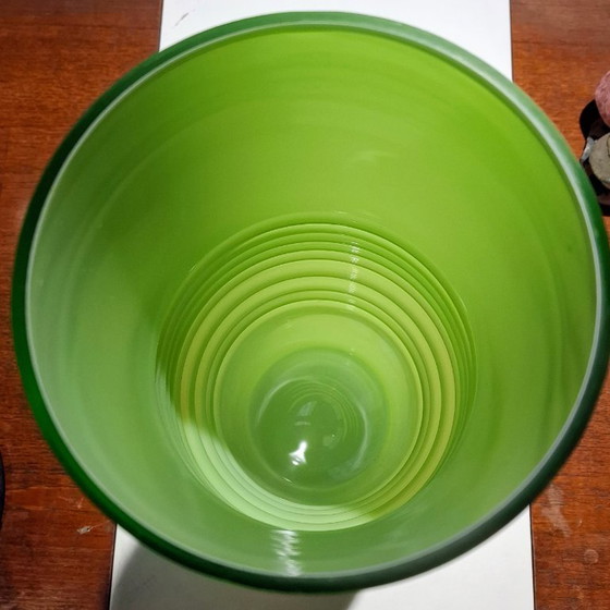 Image 1 of Vaso da pavimento in vetro scultoreo verde HEMA
