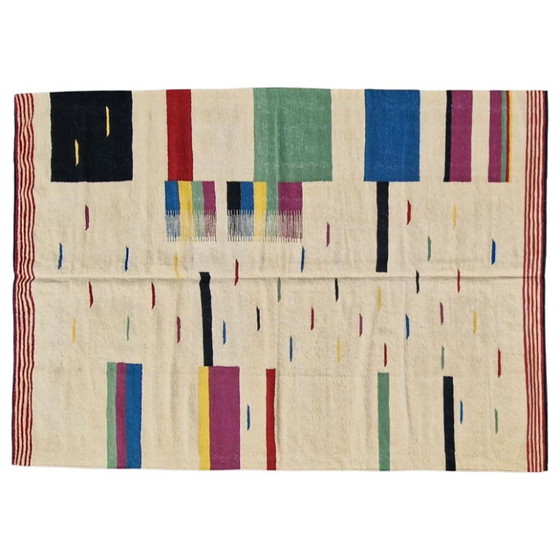 Alfombra Kilim tejida a mano | Diseño Ikat moderno | Lana sobre algodón | Beige (98 × 69 pulgadas) – Wool (photo 7 of 11)
