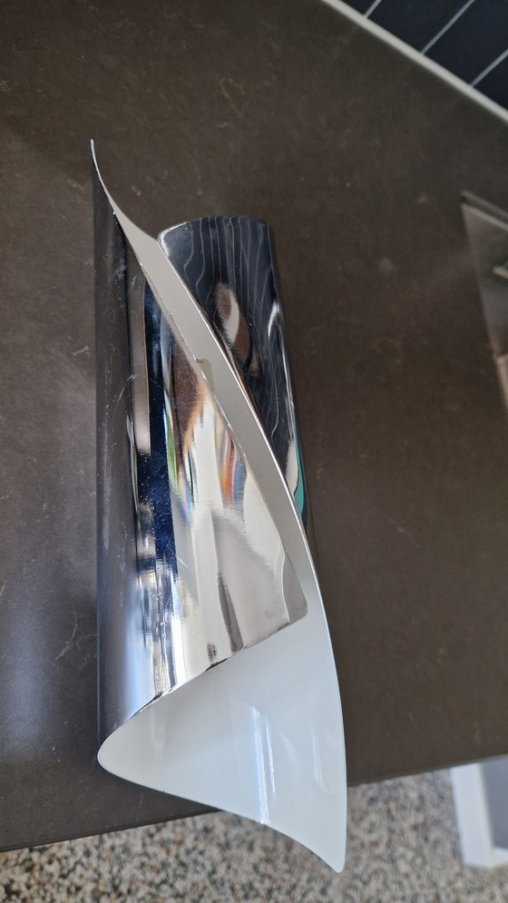 Image 1 of Lampe cylindrique de style futuriste en chrome, années 1970