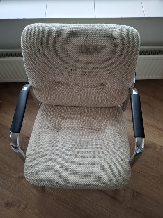Fauteuil vintage Strafor Steelcase 421 à structure tubulaire | Années 70/80 – Strafor S.A., Chrome (photo 2 of 8)