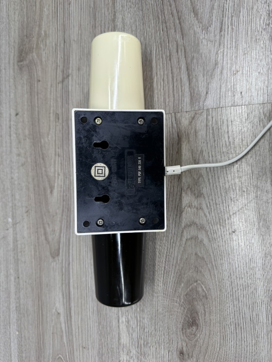 Image 1 of Aplique Philips PDF 040