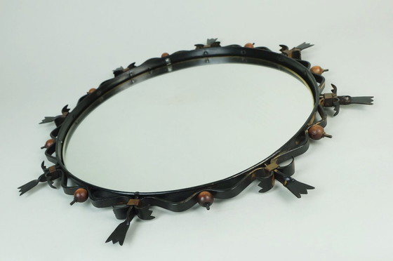 Image 1 of ronde mid century wandspiegel metalen lijst smeedijzer hout messing jaren 1950/60