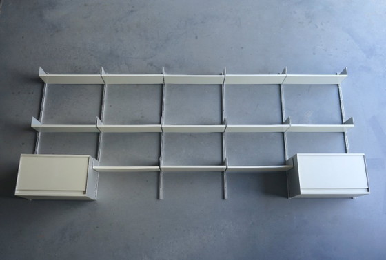 Image 1 of Estantería de pared modelo 606 de Dieter Rams para Vitsoe, década de 1960.