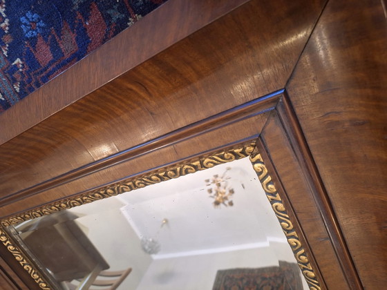 Image 1 of Miroir ancien à bord biseauté dans un cadre en noyer, années 1850