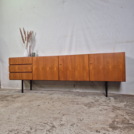 Image 1 of Vintage Jaren 60 Deens Sideboard, Wandmeubel Dressoir Teak