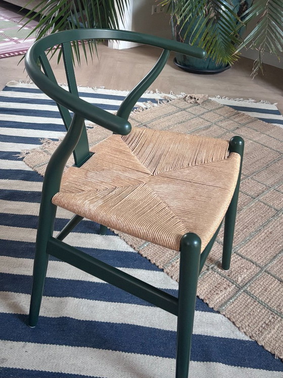 CH24 Wishbone - Sedia da pranzo – Carl Hansen & Søn, Sedie da pranzo, Legno (photo 5 of 5)