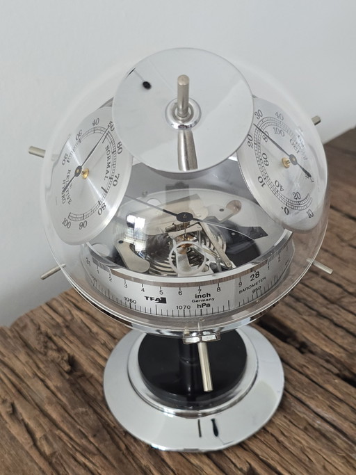 Space Age "Sputnik" Weerstation – TFA Dostmann