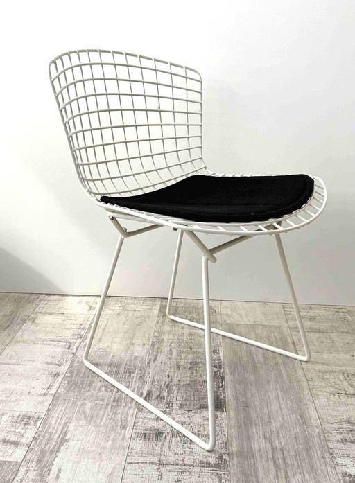 Harry Bertoia, 1970s The Wire Chair model 420 for Knol International.