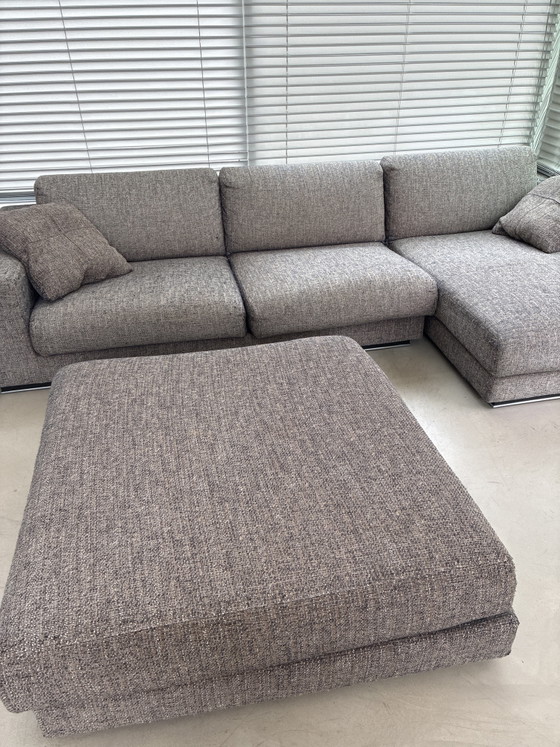 Image 1 of Canapé lounge Arketipo avec pouf