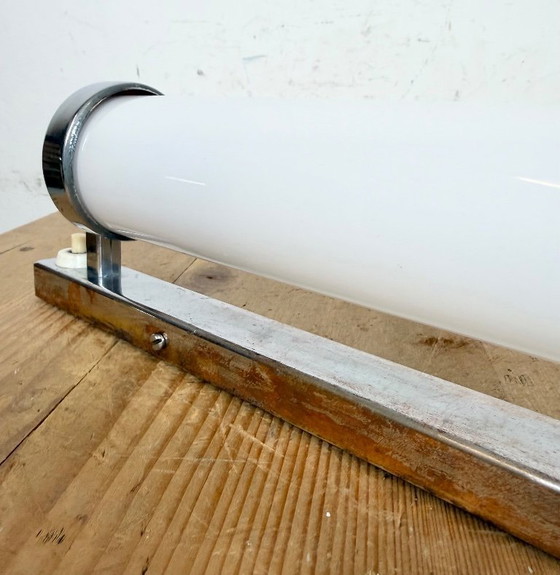 Image 1 of Vintage Art Deco wandlamp met opaalglas, jaren 1930