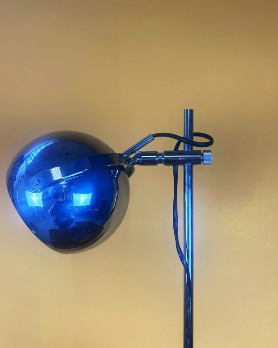 Image 1 of large eyeball lamp