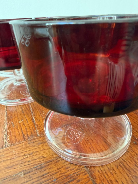 Image 1 of Juego de 6 copas de champán rojo rubí Luminarc, fabricadas en Francia, años 70