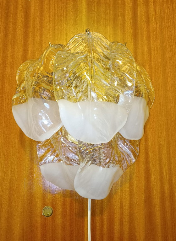 Image 1 of Mazzega Vintage Blad Wandlamp — Murano Glas (Italië, jaren 70) Gemaakt in Italië