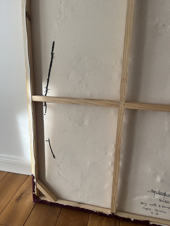 Image 1 of Maurice Mbikayi - “Jongen met een paarse trui”, gemengde technieken op canvas