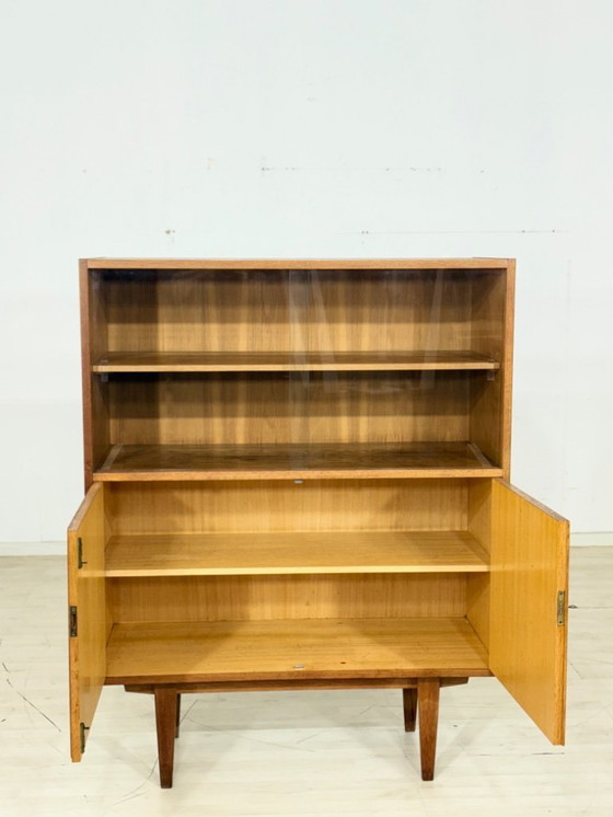 Image 1 of Vintage Hellerau highboard linnenkast kast schotelkast