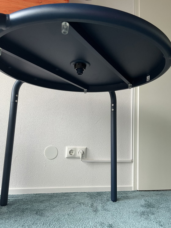 Image 1 of Table Fatboy Toni Bistreau en bleu foncé