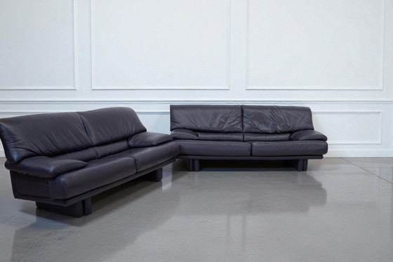 Image 1 of Divani in pelle di design vintage – Viola – Design italiano anni '80