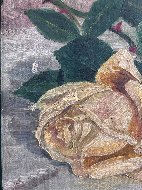 Image 1 of Peinture à l'huile originale ancienne représentant une nature morte de roses jaunes.