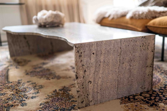 Organic, Vintage Coffee Table in Kashmir White Natural Stone – Marble (photo 5 of 6)