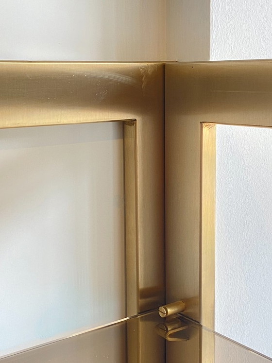 Vintage modulaire hoekwandkast uit de jaren 70 met glazen en gouden metalen frame. – Boekenkasten, Glass (photo 8 of 20)