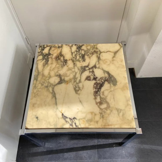 Image 1 of Tavolino vintage in onice nei toni del grigio/sabbia