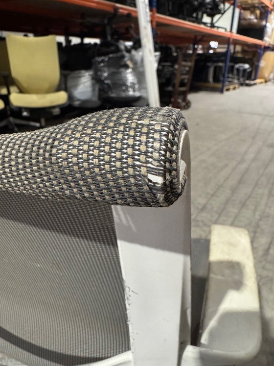 Image 1 of Chaises Herman Miller Setu Alpine d'occasion (40 disponibles)