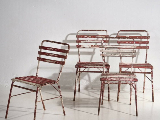 Antique red and white terrace chairs (c.1920). Set of 4 pieces – Garden chairs, Wood, Iron (photo 2 of 40)