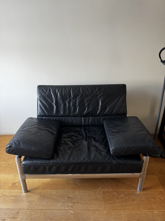 Jori Linea – Canapés 2 places, Leather (photo 3 of 6)