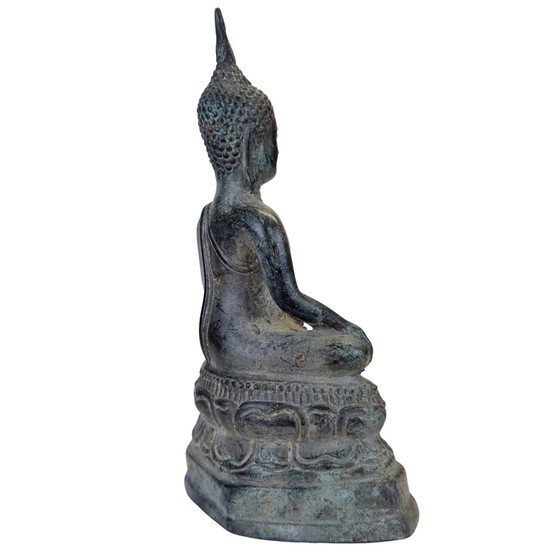 Antike thailändische Bronze-Buddha-Statue – Sukhothai-Stil – 23.5 cm – 1.6 kg – Bildhauerei (photo 4 of 10)