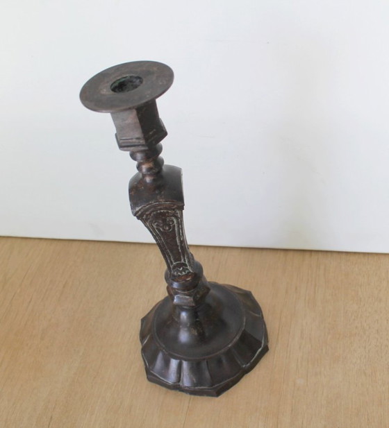 Image 1 of Candelabro antiguo de bronce estilo Luis XVI (siglo XVIII)