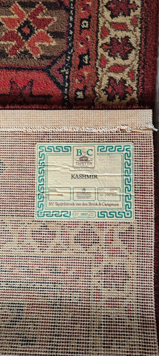 Image 1 of Alfombra persa de pelo corto