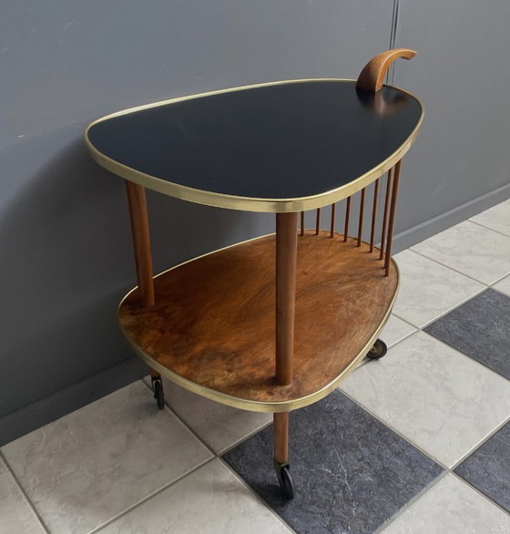 Image 1 of Carrello di servizio a forma di uovo, anni '60