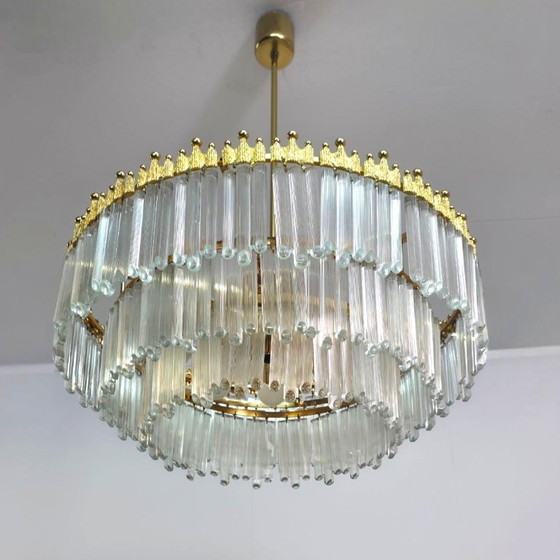 Image 1 of Xl kroonluchter mid century geperst glas met messing Hollywood regency glam