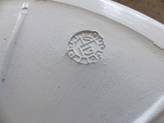 Image 1 of “Saarinen Side Table” pedestal table in satin Portoro Silver marble by Knoll design Eero Saarinen - 51 cm