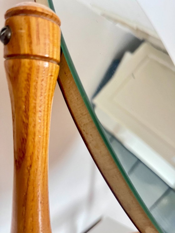 Image 1 of Specchio da tavolo inclinabile vintage degli anni '70 con base e cornice in legno