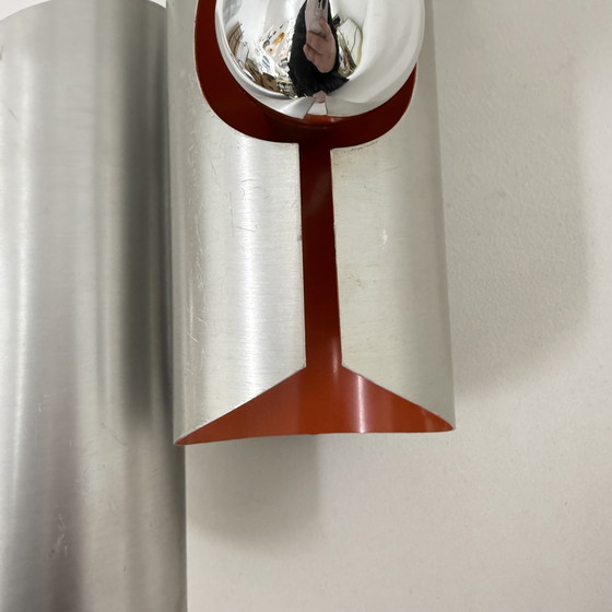 Image 1 of Aplique de pared de aluminio de la era espacial con interior naranja, década de 1970